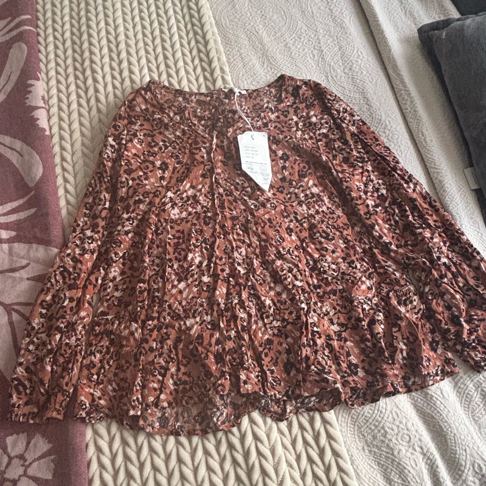 Beach Lunch Lounge top NWT’s